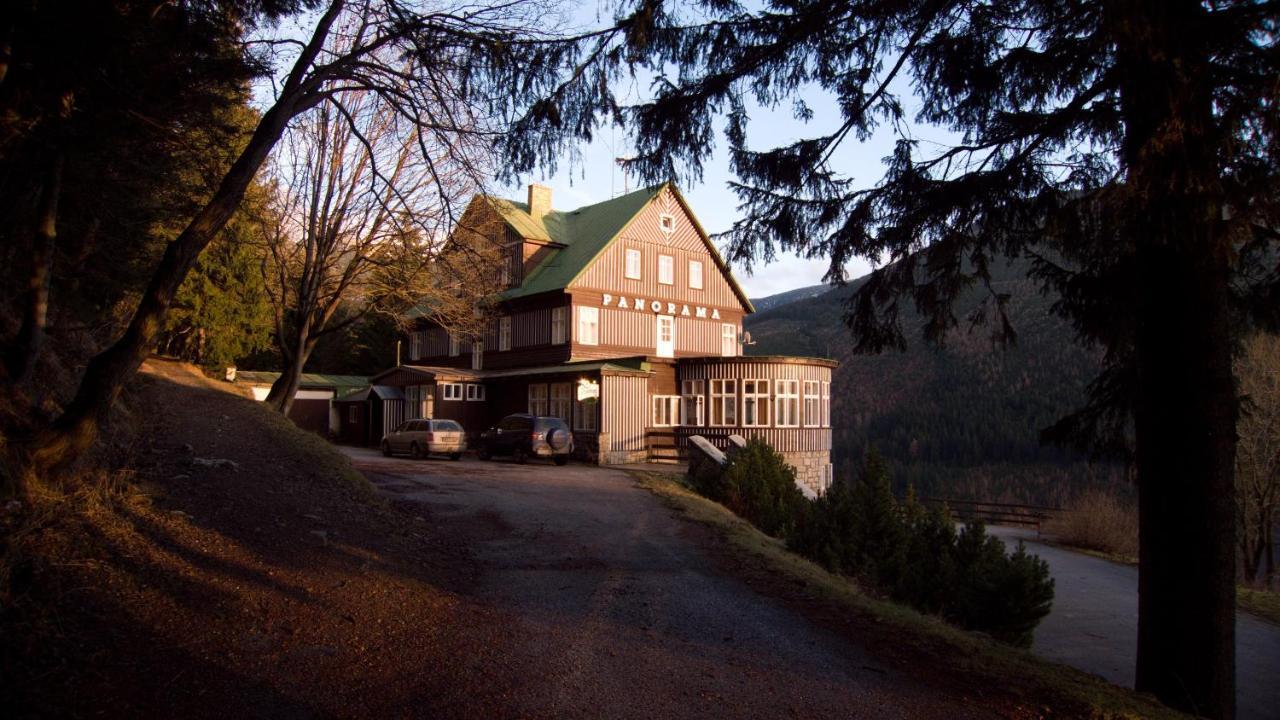 Hotel Panorama Špindlerŭv Mlýn Luaran gambar
