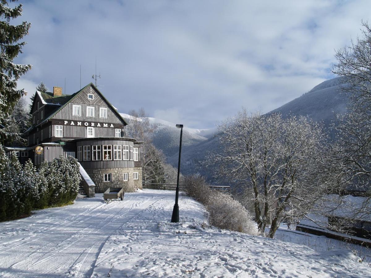 Hotel Panorama Špindlerŭv Mlýn Luaran gambar